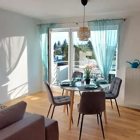 Moderne Mit Vollausstattung In Ruhiger Lage, W-lan Grossrohrsdorf