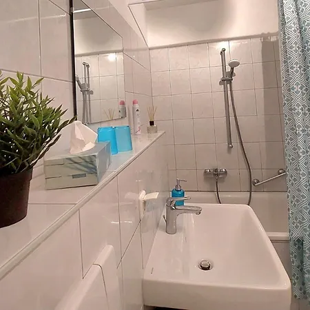 아파트 Moderne Mit Vollausstattung In Ruhiger Lage, W-lan