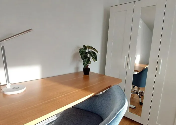 شقة Moderne Mit Vollausstattung In Ruhiger Lage, W-lan